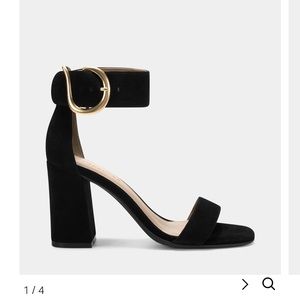 Aerosoles black suede block heel in style Landon. Size 7M.